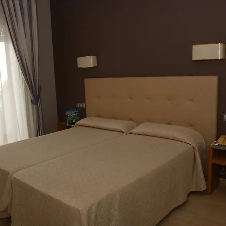 Hotel Luz De Luna 3*